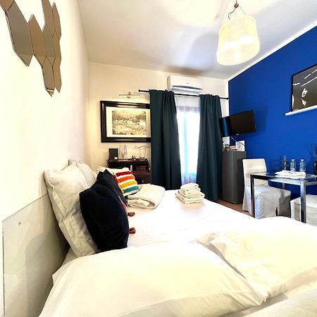 Comecasa Grazioso Monolocale In Porta Romana Apartamento Milão Exterior foto